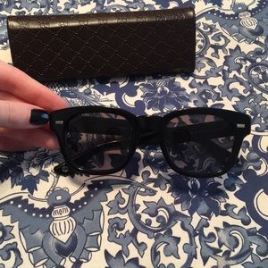 Gucci wayfarer sunglasses